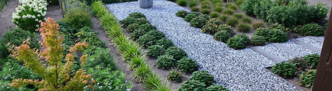 Plantencenter Roegiers: Het ruimste aanbod tuinplanten en tuingereedschap